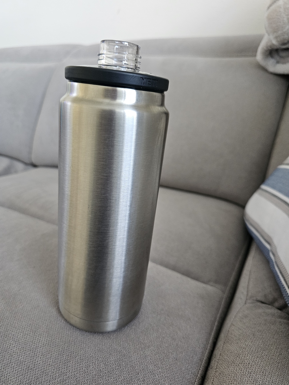 Custom YETI Rambler 26oz - Picture 6 of 9